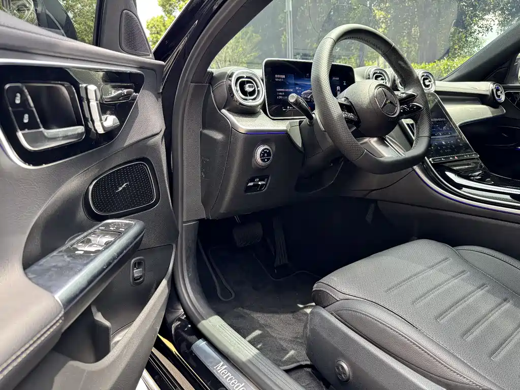 Mercedes-Benz C-Class C 2025 C 260 L Sport