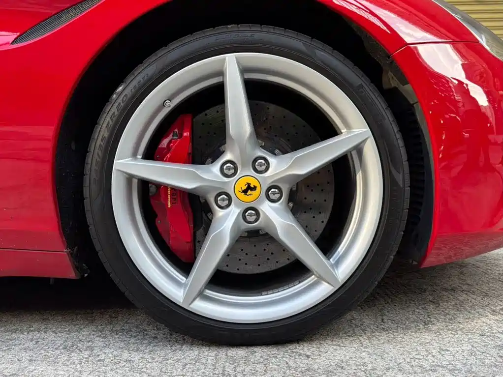 Ferrari California T — миниатюра 5