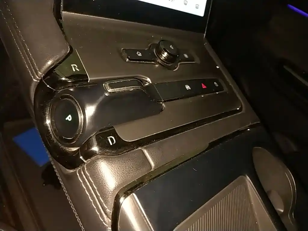 NIO EC6 — миниатюра 14