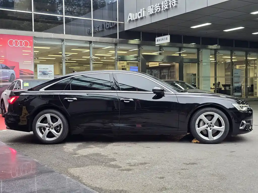 Audi A6L 2023 45 TFSI quattro
