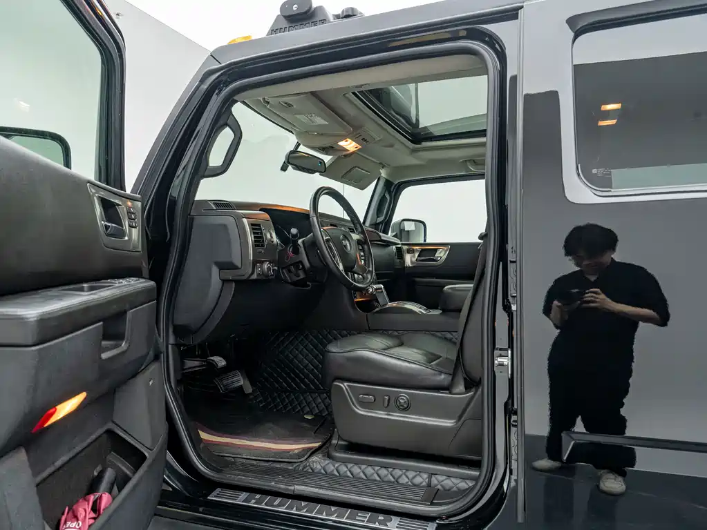 Hummer H2 — миниатюра 10