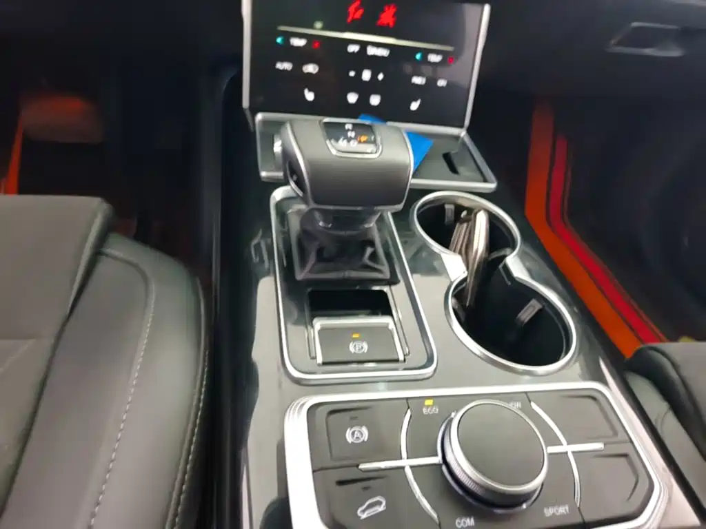 Hongqi Hongqi HS7 — миниатюра 14