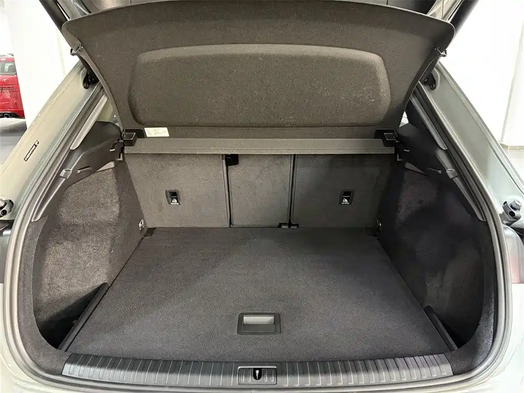 Audi Q3 — миниатюра 9