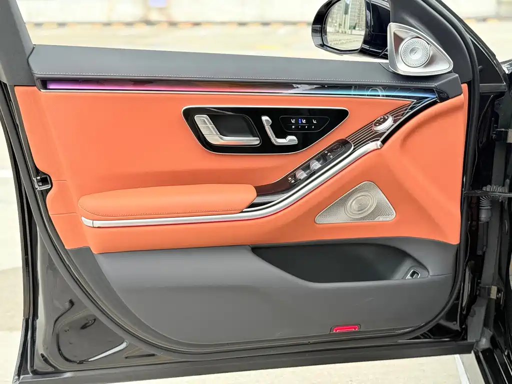Mercedes-Benz S-Class — миниатюра 17