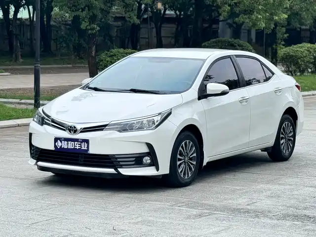 TOYOTA COROLLA 2019