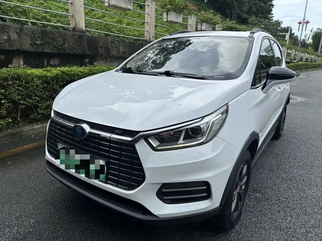BYD Yuan EV