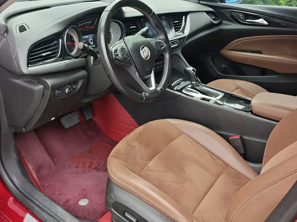 Buick Regal — миниатюра 5