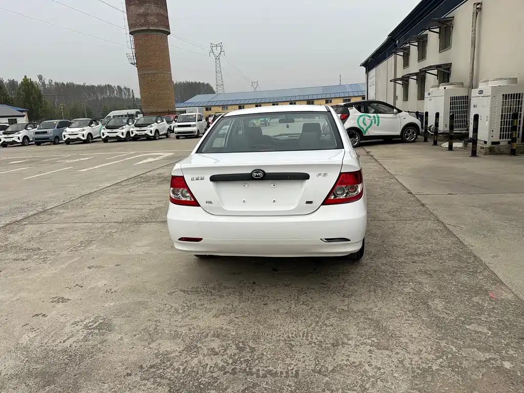 BYD F3 — миниатюра 11