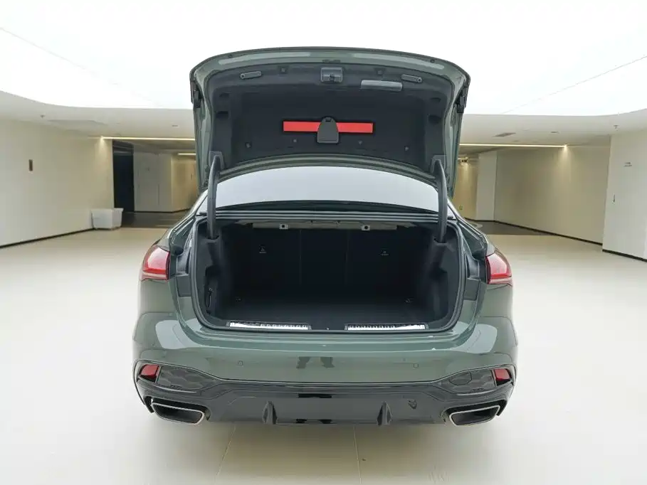 Audi A5L — миниатюра 5