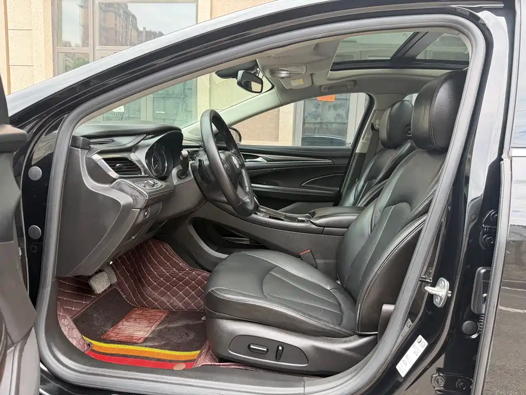 Buick LaCrosse 2021 552T Luxury