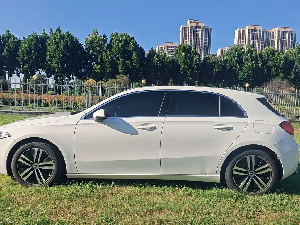 Mercedes-Benz A-Class (Import) — миниатюра 5
