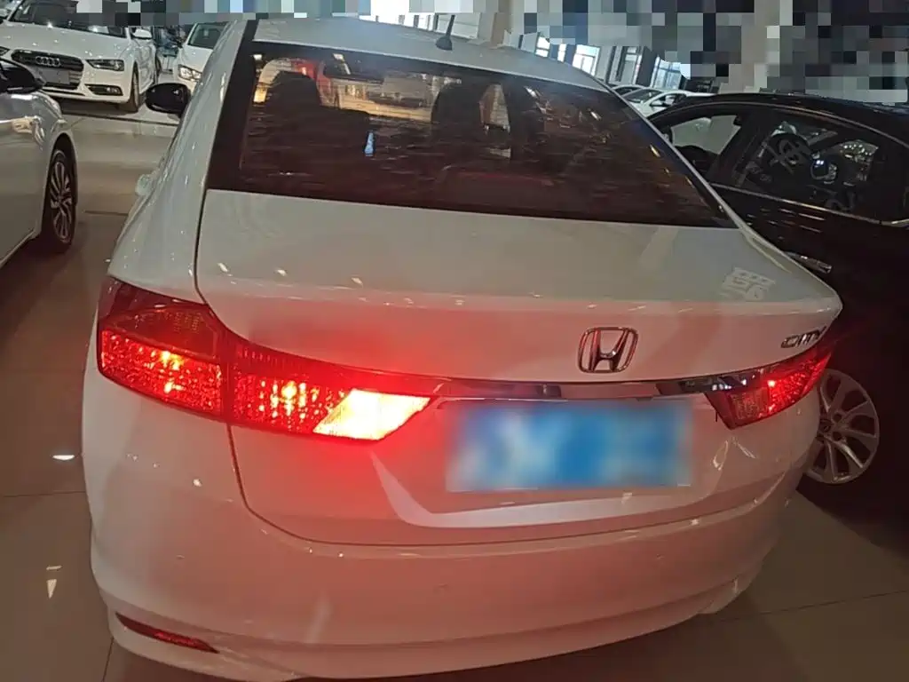 Honda City — миниатюра 6