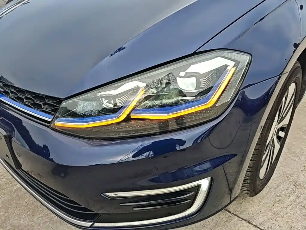 Volkswagen Golf New Energy (Import) — миниатюра 24