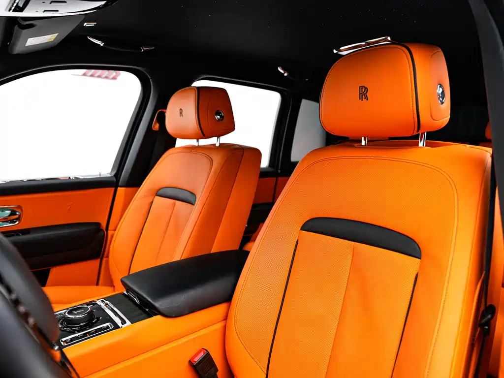 Rolls-Royce Cullinan 2018 мест