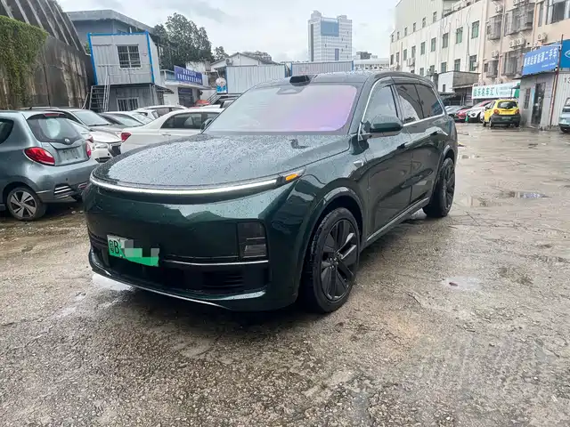 2022 Li Xiang L9