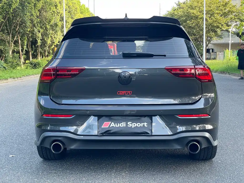 Volkswagen Golf GTI — миниатюра 5