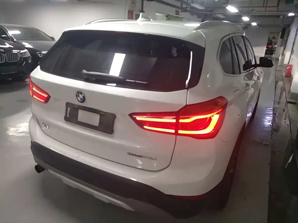 BMW X1 — миниатюра 7