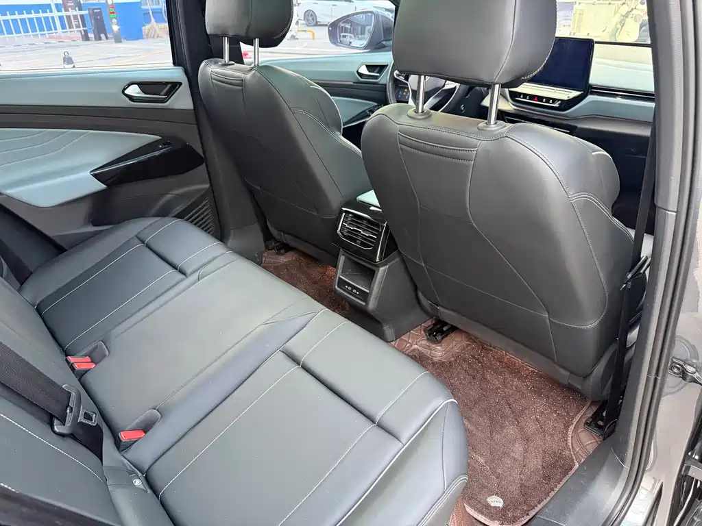 Volkswagen ID.4 X — миниатюра 14