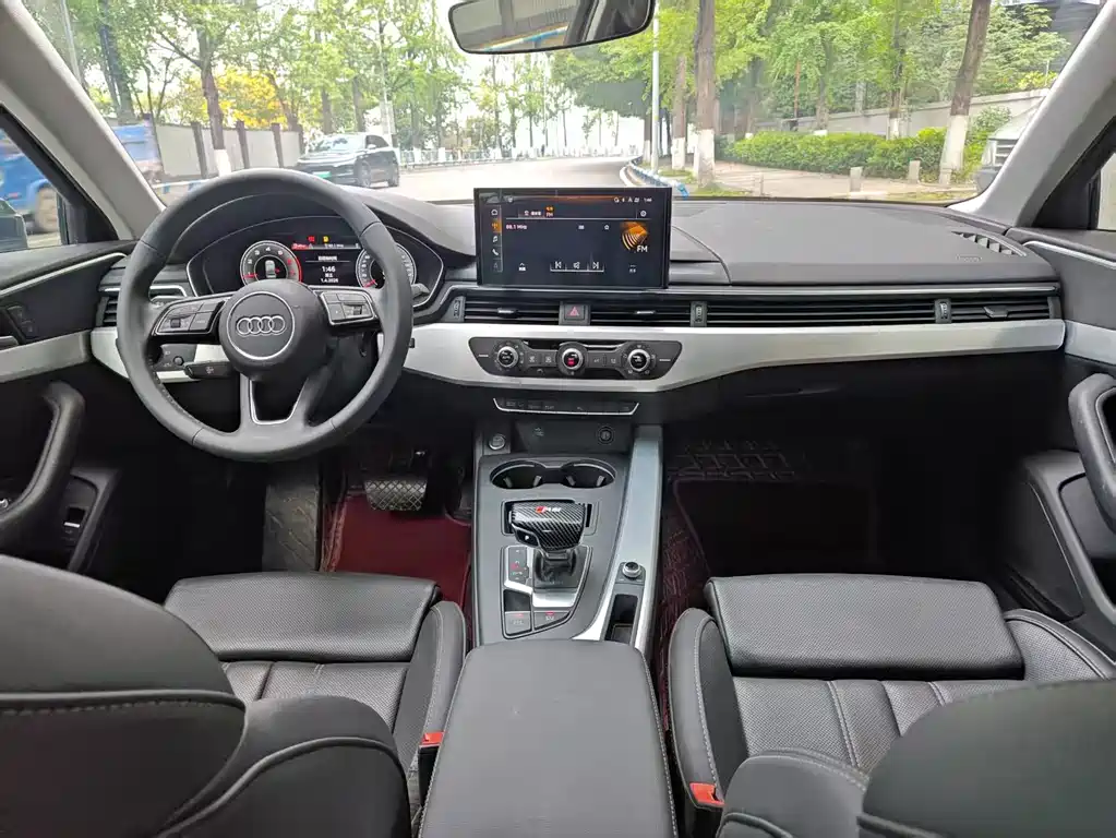 Audi A4L 2022 40 TFSI Fashion