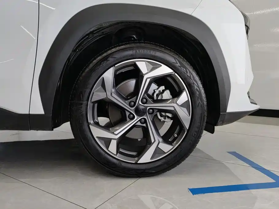 Geely Boyue L — миниатюра 6