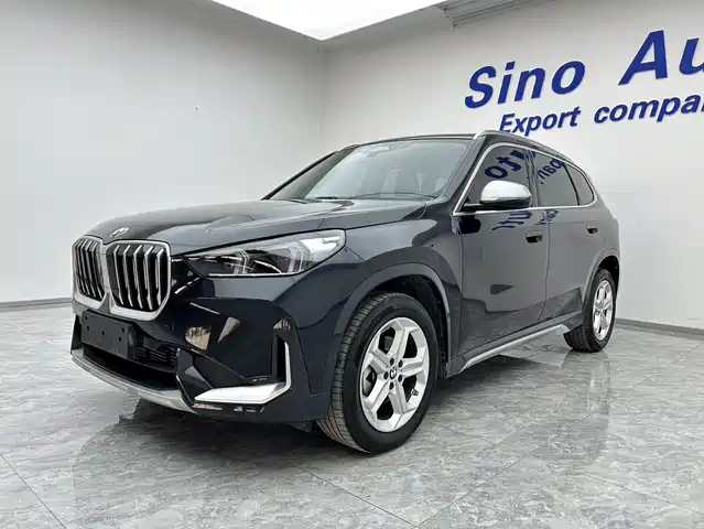 2023 BMW X1