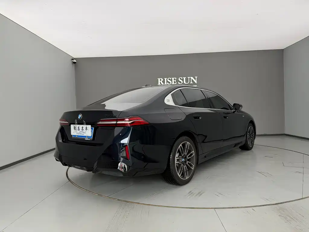 BMW 5 Series 5 2025 525Li M Sport