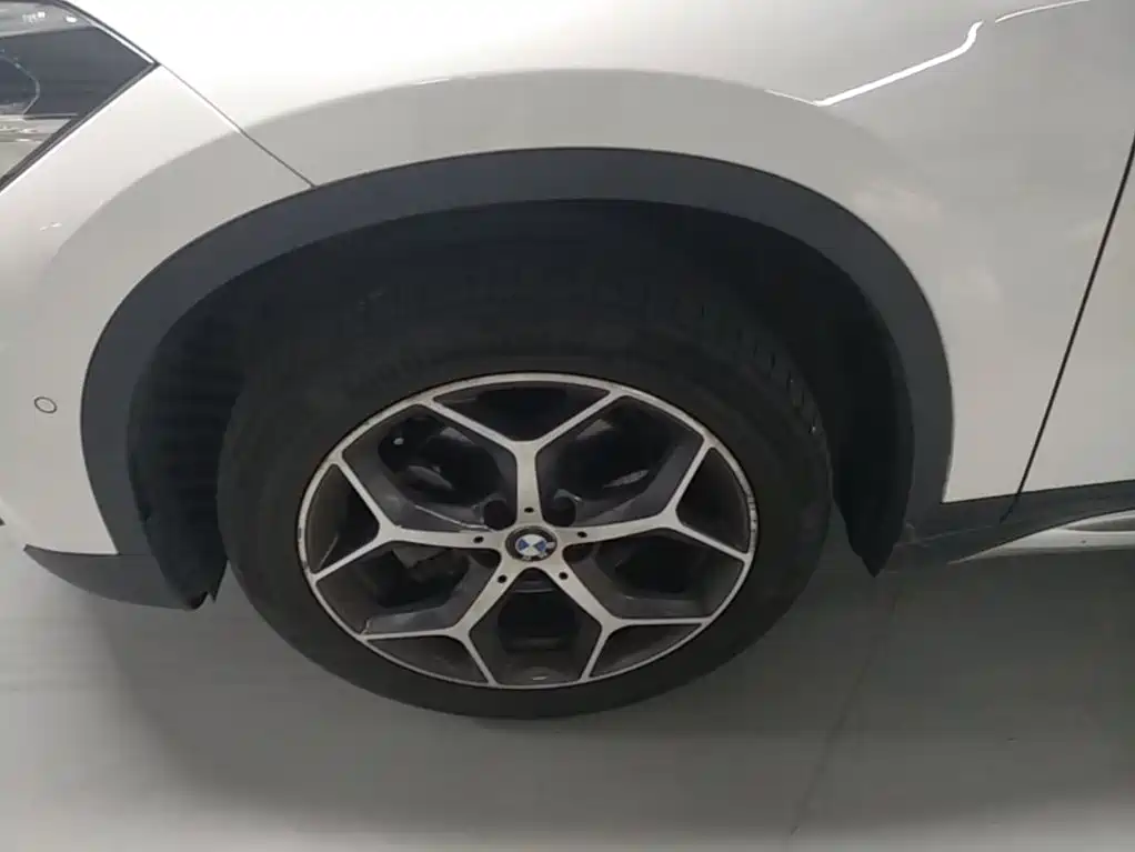 BMW X1 — миниатюра 23