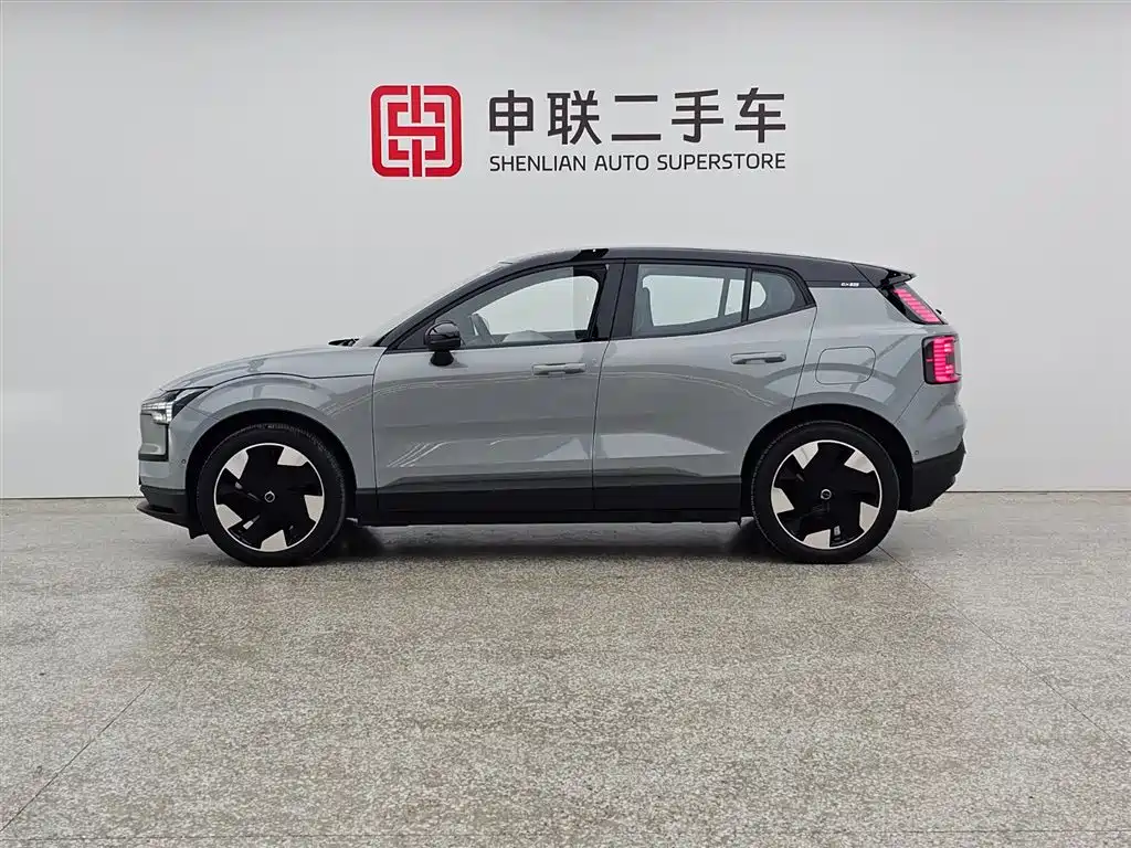 Volvo EX30 2025 Ultra