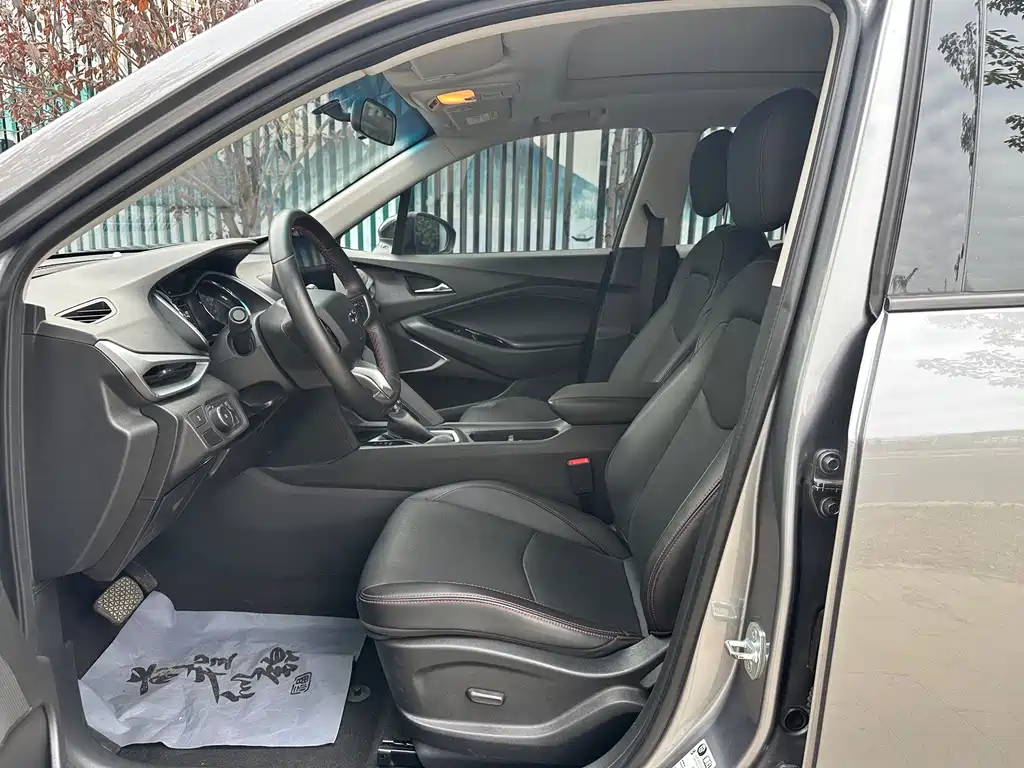 Chevrolet Volando — миниатюра 4