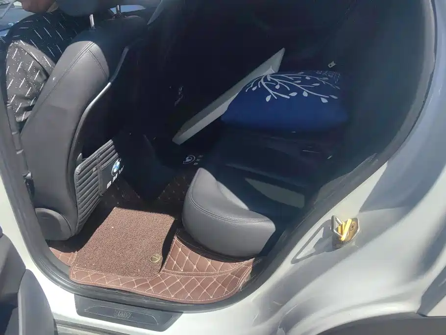 BMW X1 — миниатюра 11