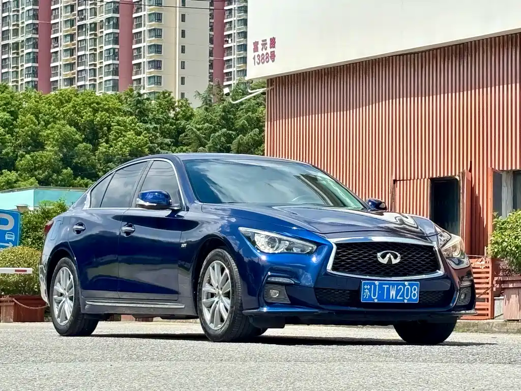 Infiniti Q50L — миниатюра 2