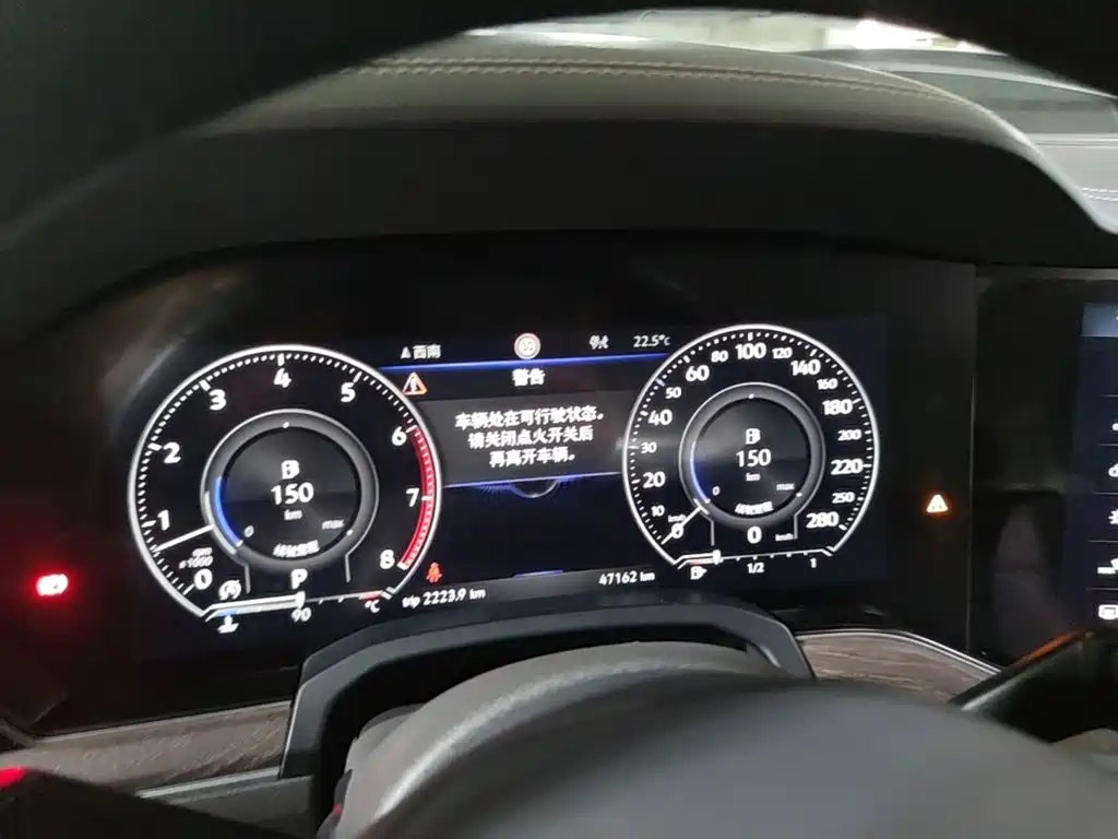 Volkswagen Touareg — миниатюра 14