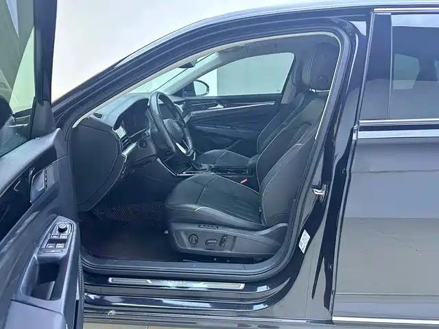 Volkswagen Passat — миниатюра 6