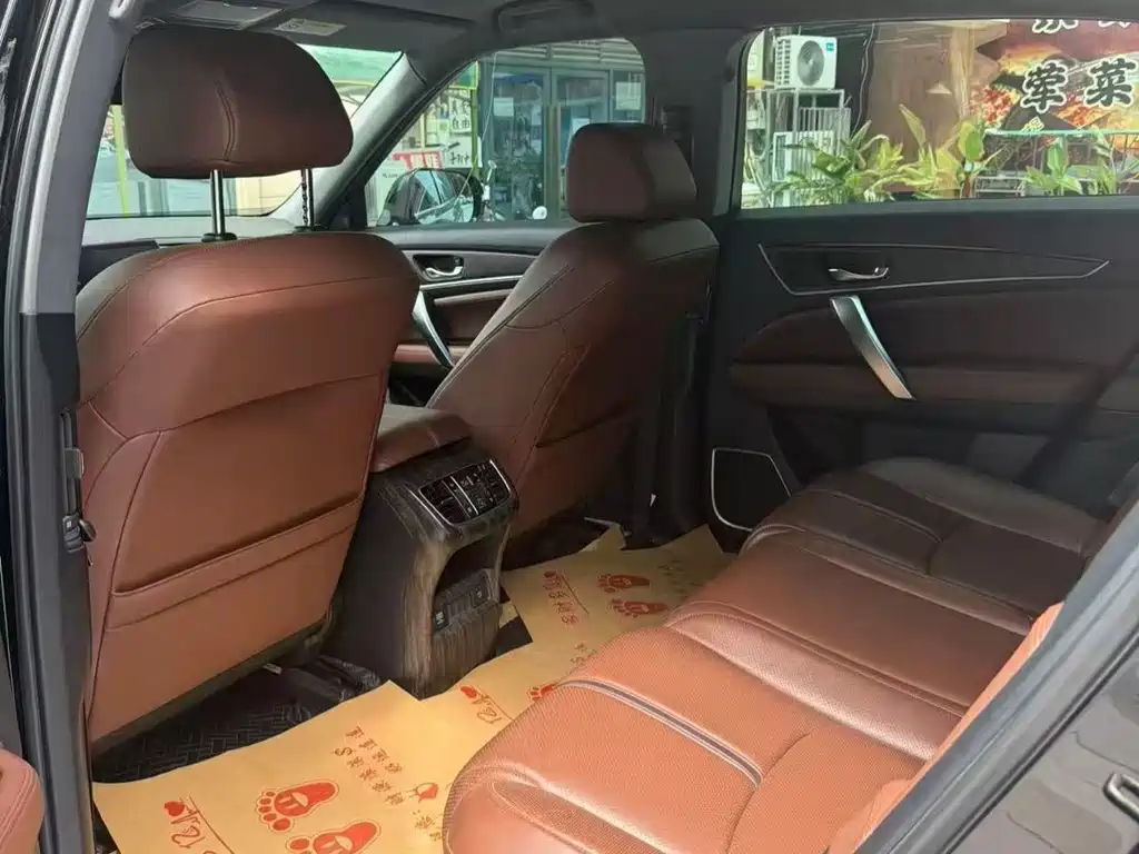 Honda UR-V — миниатюра 5