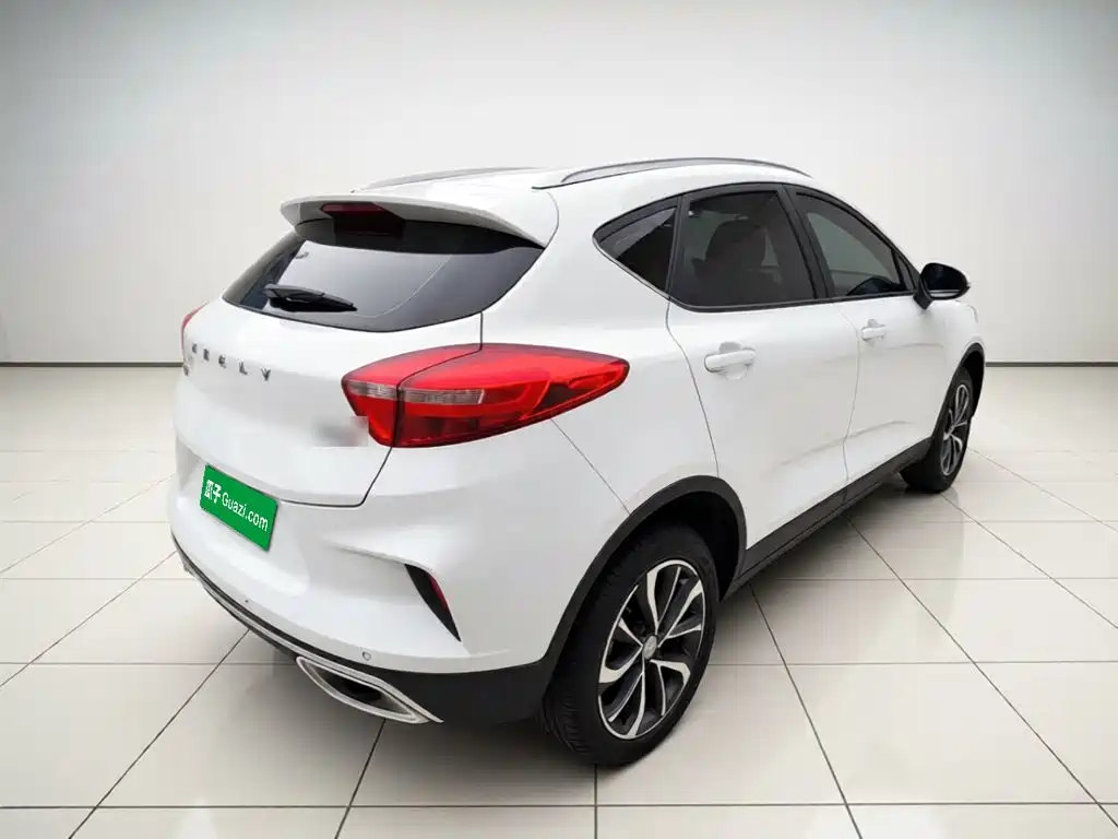 Geely Emgrand GS — миниатюра 4
