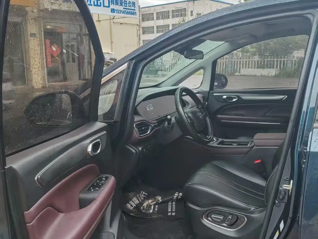 GAC Motor Trumpchi M6 — миниатюра 9