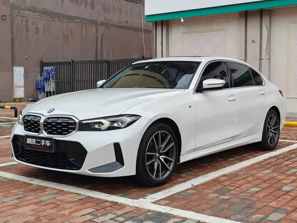 BMW 3 Series 2022