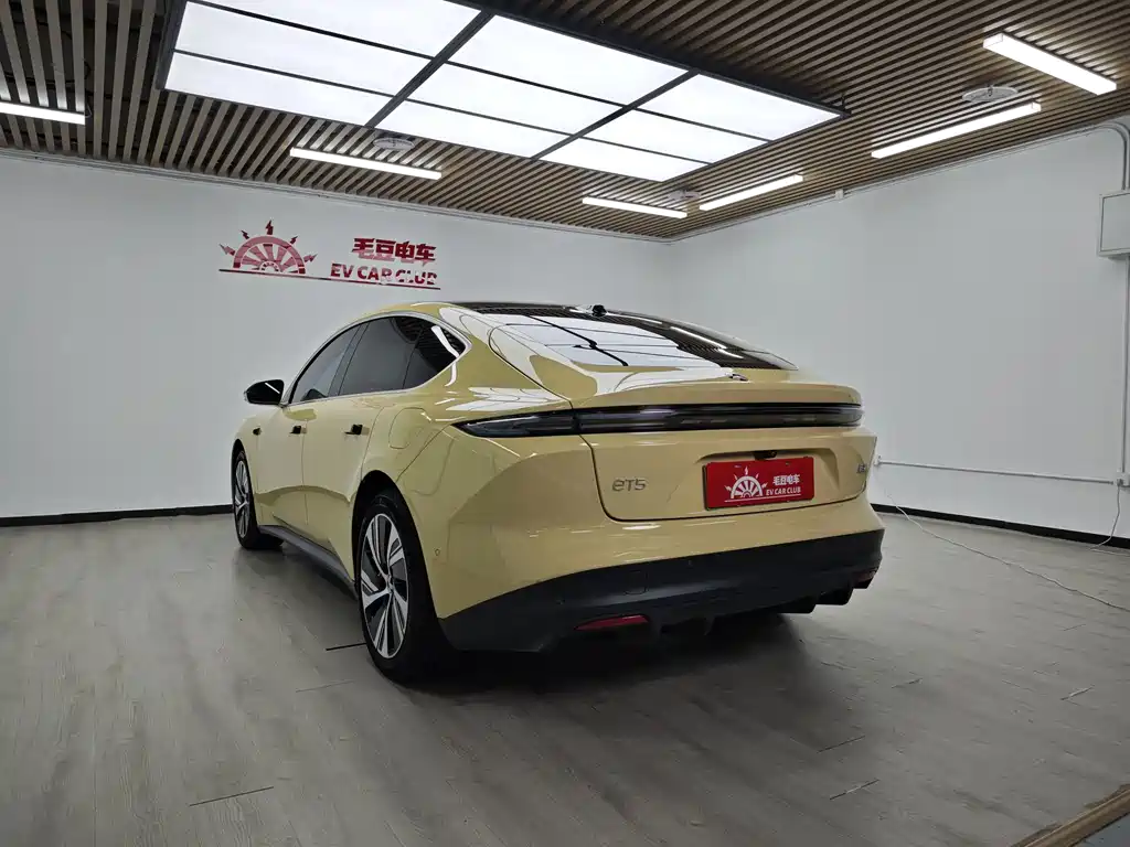 NIO ET5 — миниатюра 5