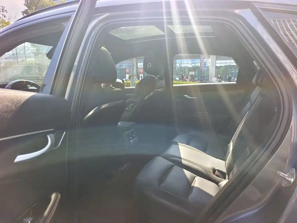 GEELY AUTOMOBILE XINGYUE