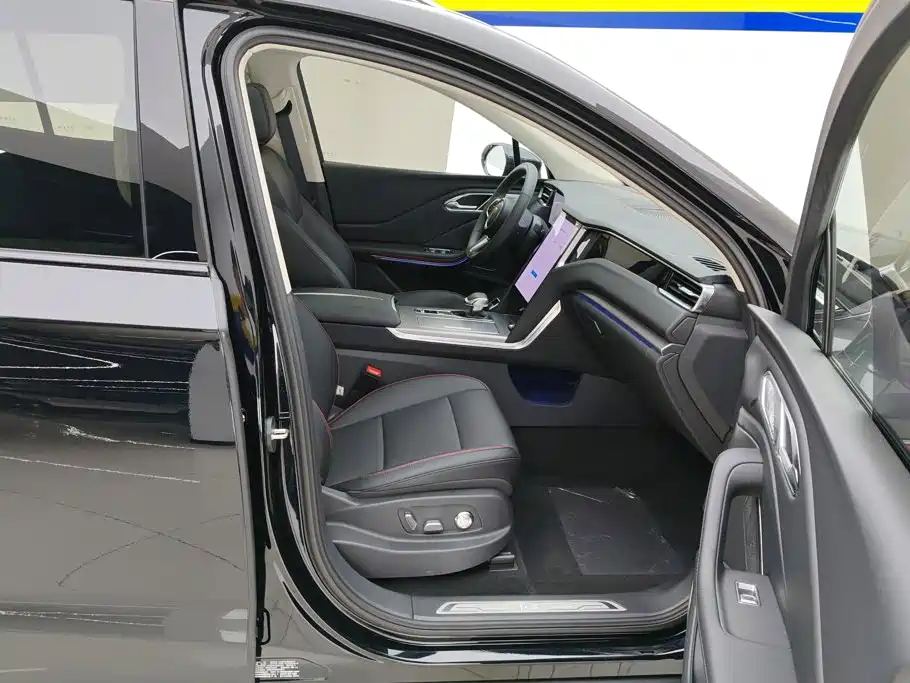 Hongqi Hongqi HS7 PHEV — миниатюра 8