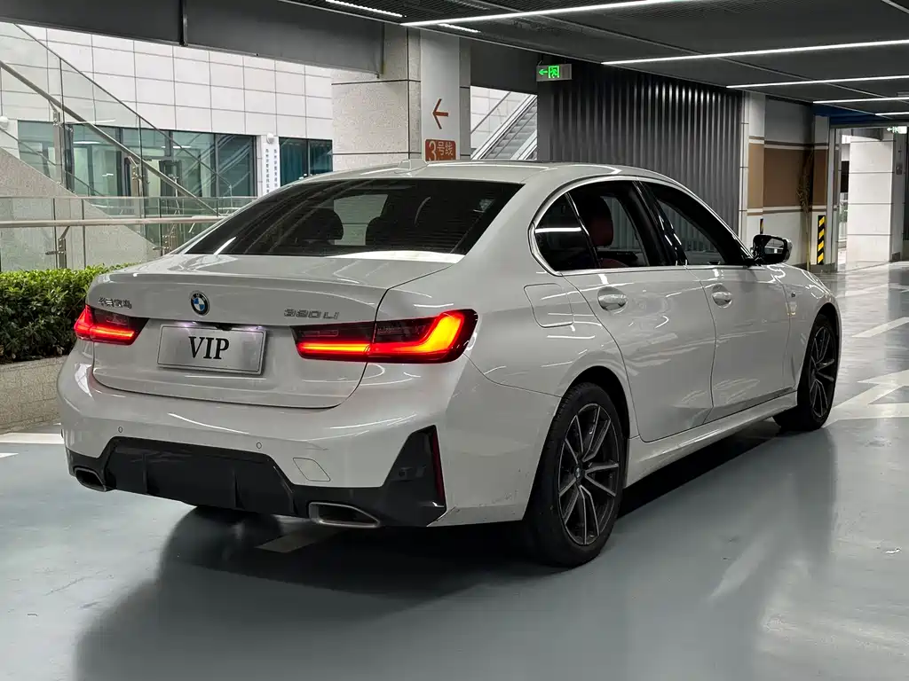 BMW 3 Series — миниатюра 5