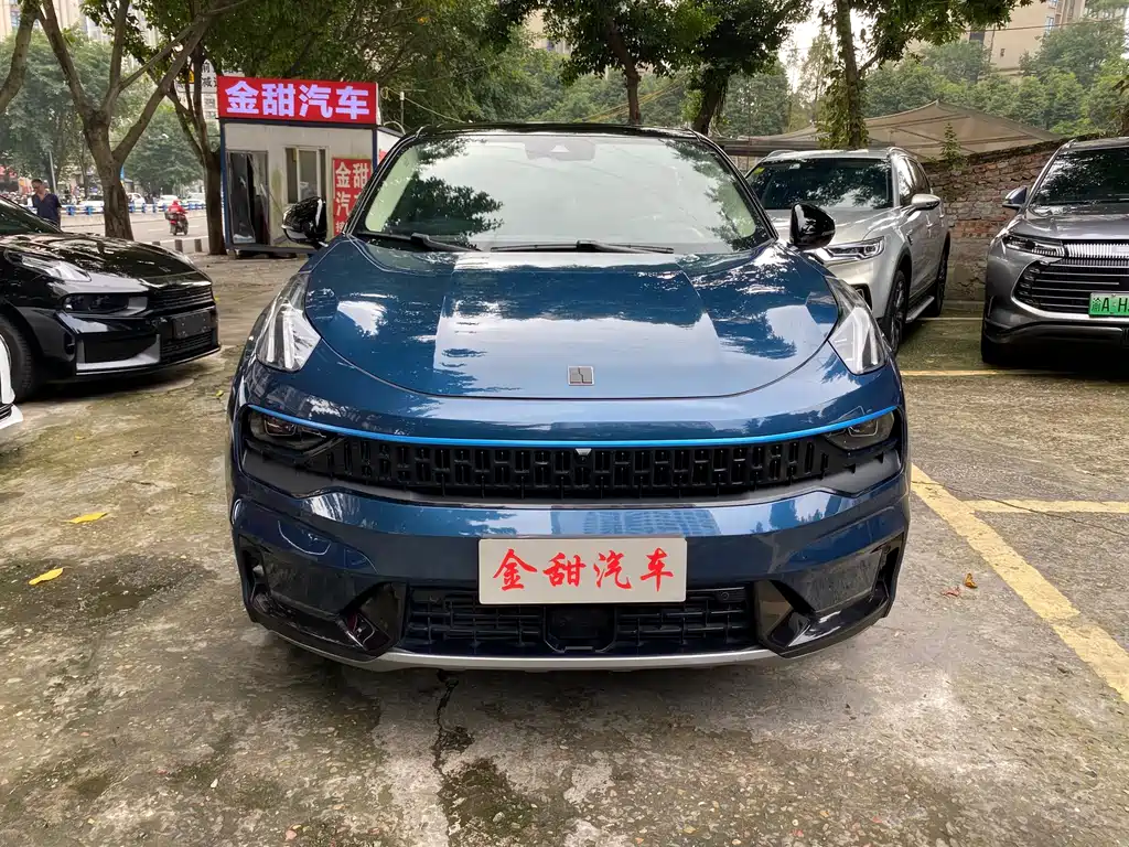 Lynk & Co 05 — миниатюра 2