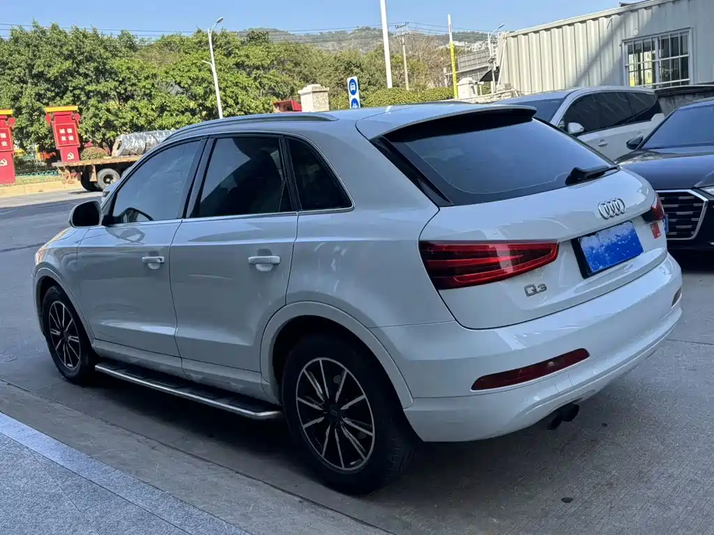 Audi Q3 — миниатюра 5