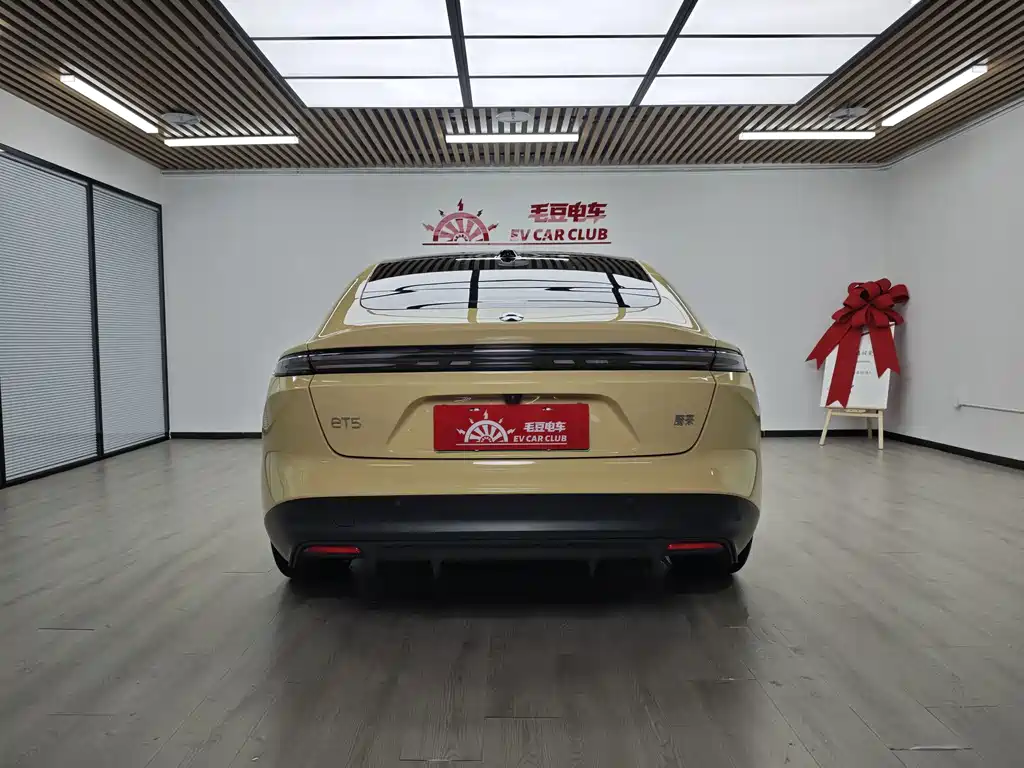 NIO ET5 — миниатюра 6