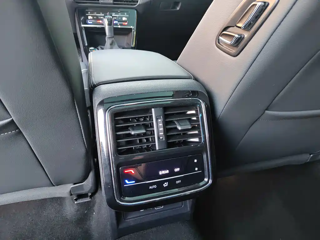 Volkswagen Passat — миниатюра 17