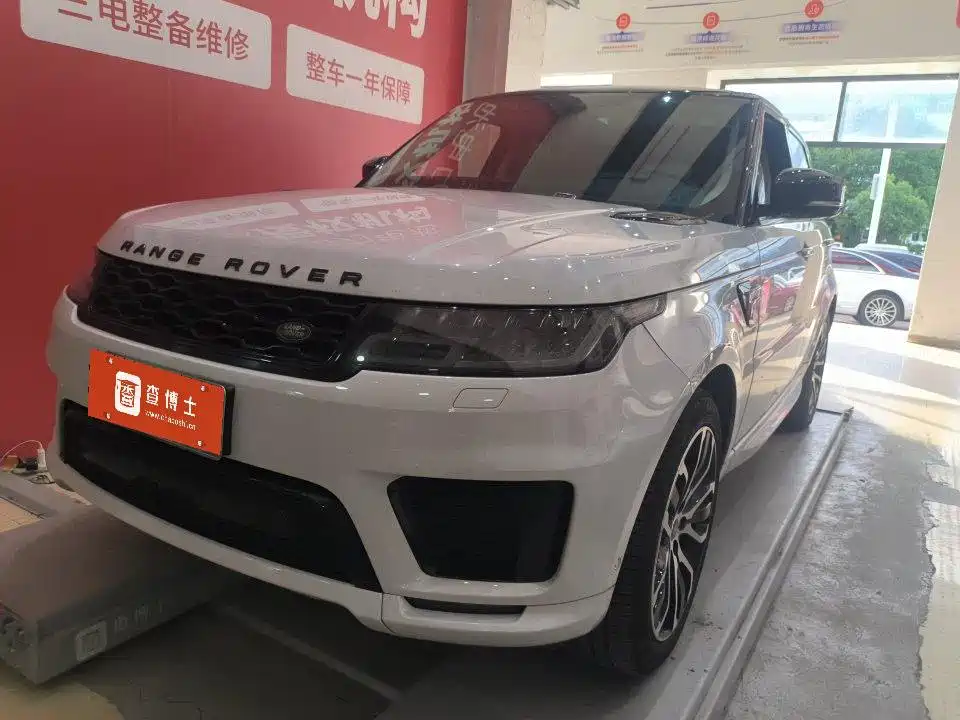Land Rover Sport