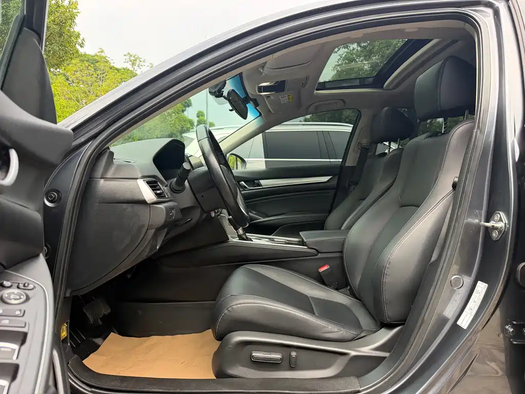 Honda Accord — миниатюра 5