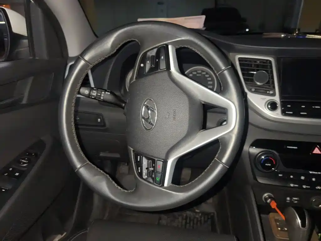 Hyundai Tucson — миниатюра 6
