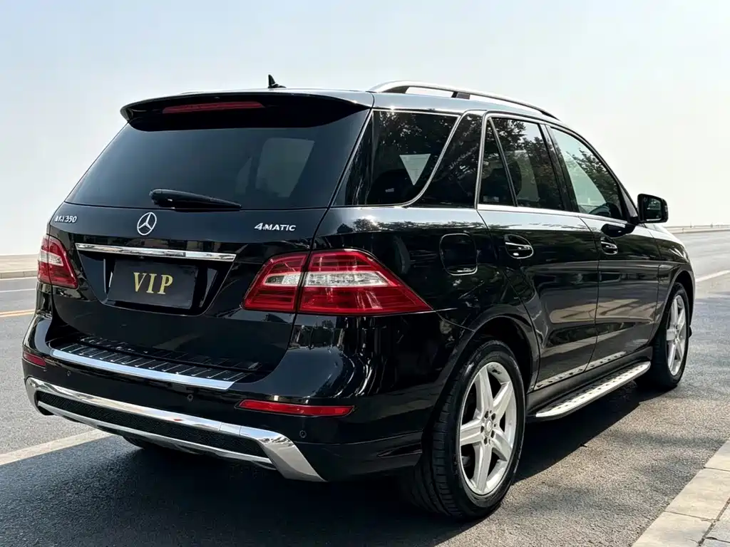 Mercedes-Benz M-Class — миниатюра 7