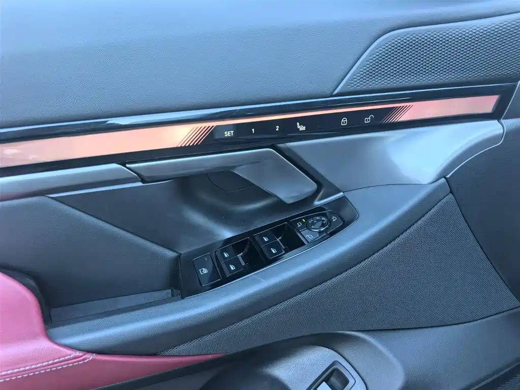 BMW i5 — миниатюра 18
